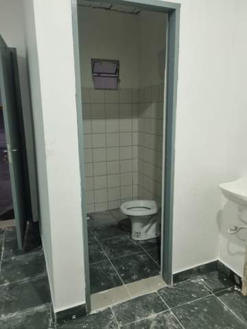 Galpão para alugar em Guarulhos (Cid Ind Sat de São Paulo - Cumbica), 4 banheiros, 2 vagas, 484 m2 de área útil, código 181-2164 (13/15)