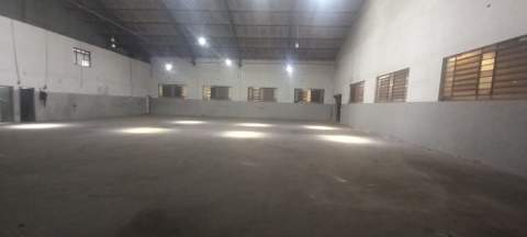 Galpão para alugar em Guarulhos (Cid Ind Sat de São Paulo - Cumbica), 6 banheiros, 6 vagas, 1.219 m2 de área útil, código 181-2165 (20/21)