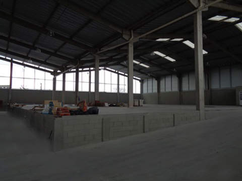 Galpão em Guarulhos (Jd Pres Dutra), 5 banheiros, 15 vagas, 2.250 m2 de área útil, código 181-2166 (13/21)