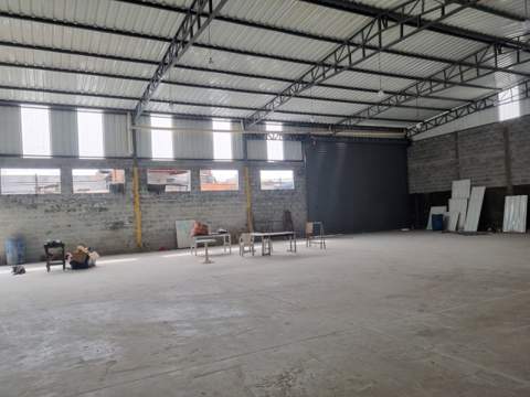 Galpão para alugar em Guarulhos (Jd Pres Dutra), 4 banheiros, 4 vagas, 620 m2 de área útil, código 181-2167 (8/9)