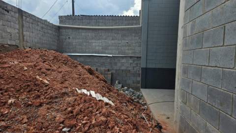 Galpão para alugar em Guarulhos (V Nova Bonsucesso), 3 banheiros, 2 vagas, 280 m2 de área útil, código 181-2168 (1/20)