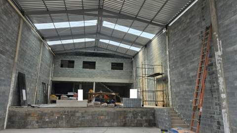 Galpão para alugar em Guarulhos (V Nova Bonsucesso), 3 banheiros, 2 vagas, 280 m2 de área útil, código 181-2168 (15/20)