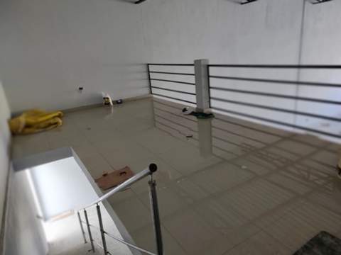 Galpão para alugar em Guarulhos (V Nova Bonsucesso), 3 banheiros, 4 vagas, 280 m2 de área útil, código 181-2170 (5/31)