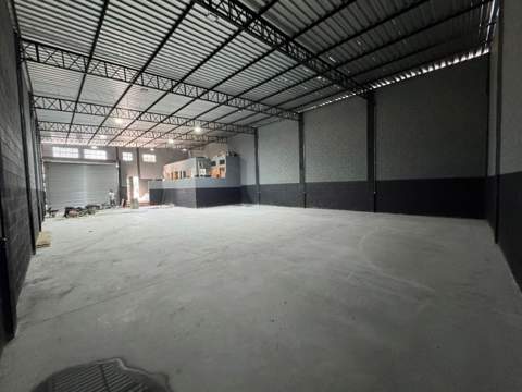 Galpão para alugar em Guarulhos (Pq Jurema - Pimentas), 3 banheiros, 2 vagas, 300 m2 de área útil, código 181-2173 (4/4)