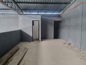 Galpão para alugar em Guarulhos, 400 m2 úteis