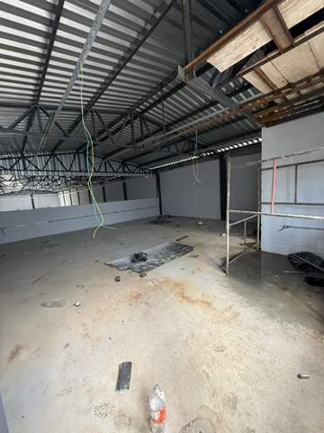 Galpão para alugar em Arujá (Jd Jóia), 5 banheiros, 3 vagas, 500 m2 de área útil, código 181-2175 (2/27)