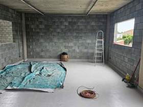 Galpão para alugar em Guarulhos, 750 m2 úteis