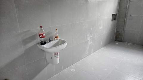 Galpão para alugar em Guarulhos (V Nova Bonsucesso), 5 banheiros, 3 vagas, 750 m2 de área útil, código 181-2177 (10/30)