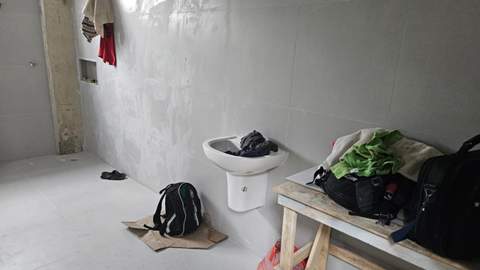 Galpão para alugar em Guarulhos (V Nova Bonsucesso), 5 banheiros, 3 vagas, 750 m2 de área útil, código 181-2177 (11/30)