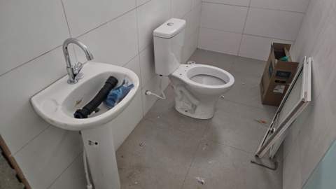 Galpão para alugar em Guarulhos (V Nova Bonsucesso), 4 banheiros, 4 vagas, 280 m2 de área útil, código 181-2179 (10/25)