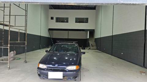 Galpão para alugar em Guarulhos (V Nova Bonsucesso), 4 banheiros, 4 vagas, 280 m2 de área útil, código 181-2179 (12/25)