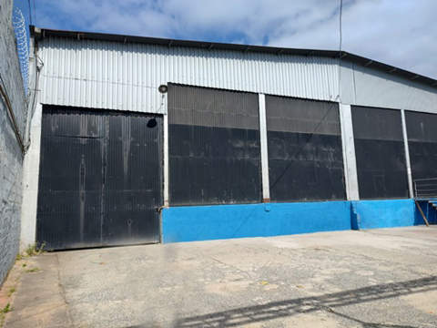 Galpão para alugar em Guarulhos (Cid Ind Sat de São Paulo - Cumbica), 5 banheiros, 15 vagas, 1.300 m2 de área útil, código 181-2184 (21/37)