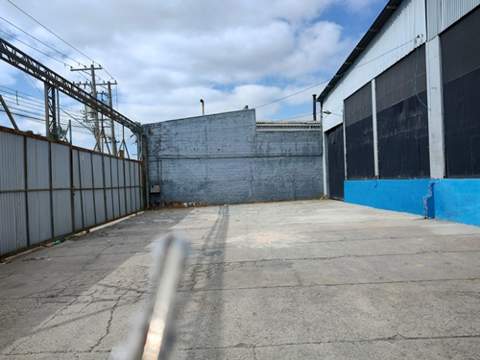 Galpão para alugar em Guarulhos (Cid Ind Sat de São Paulo - Cumbica), 5 banheiros, 15 vagas, 1.300 m2 de área útil, código 181-2185 (19/37)