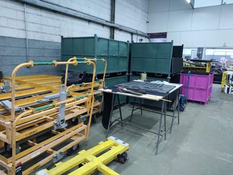 Galpão em Guarulhos (Cumbica), 2 banheiros, 2 vagas, 300 m2 de área útil, código 181-2186 (7/29)