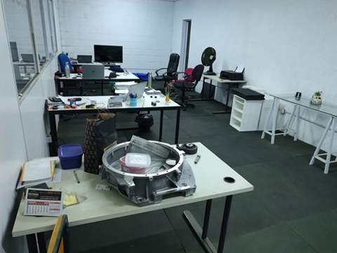 Galpão em Guarulhos (Cumbica), 2 banheiros, 2 vagas, 300 m2 de área útil, código 181-2186 (16/29)