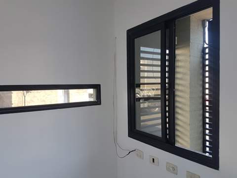 Galpão em Guarulhos (Jd Fátima - Bonsucesso), 8 banheiros, 20 vagas, 2.040 m2 de área útil, código 181-2187 (8/40)