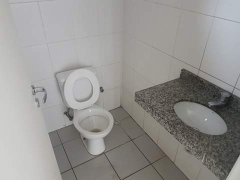 Galpão em Guarulhos (Jd Fátima - Bonsucesso), 8 banheiros, 20 vagas, 2.040 m2 de área útil, código 181-2187 (18/40)