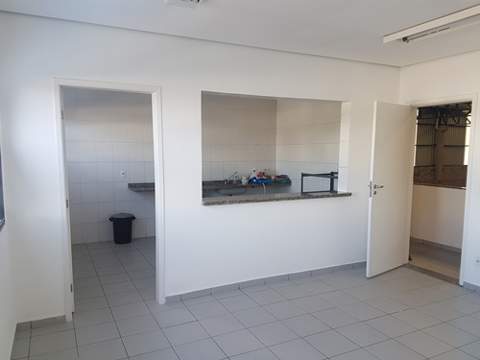 Galpão em Guarulhos (Jd Fátima - Bonsucesso), 8 banheiros, 20 vagas, 2.040 m2 de área útil, código 181-2187 (26/40)