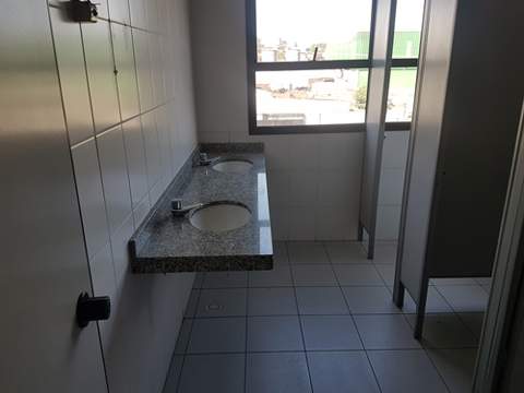 Galpão em Guarulhos (Jd Fátima - Bonsucesso), 8 banheiros, 20 vagas, 2.040 m2 de área útil, código 181-2187 (28/40)