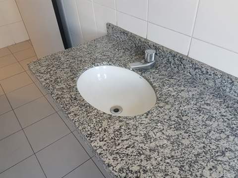 Galpão em Guarulhos (Jd Fátima - Bonsucesso), 8 banheiros, 20 vagas, 2.040 m2 de área útil, código 181-2187 (30/40)