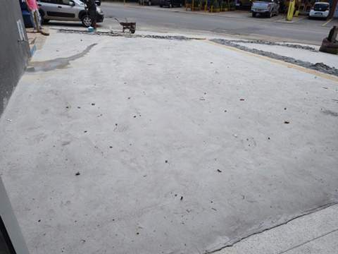 Salão para alugar em Guarulhos (V Nova Bonsucesso), 2 banheiros, 4 vagas, 330 m2 de área útil, código 181-2188 (1/18)