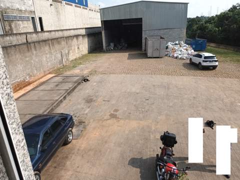 Galpão para alugar em Itaquaquecetuba (Veraneio Maracanã), 3 banheiros, 20 vagas, 500 m2 de área útil, código 181-2193 (43/43)