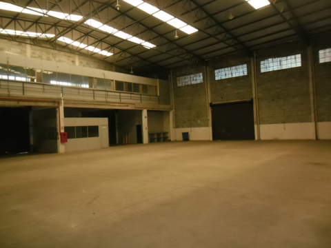 Galpão para alugar em Guarulhos (Cid Jd Cumbica), 6 banheiros, 10 vagas, 930 m2 de área útil, código 181-2195 (10/21)