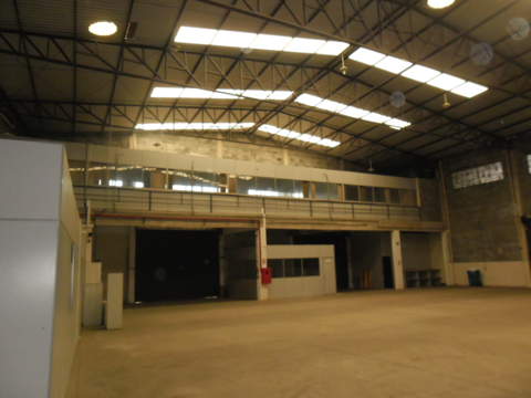 Galpão para alugar em Guarulhos (Cid Jd Cumbica), 6 banheiros, 10 vagas, 930 m2 de área útil, código 181-2195 (11/21)