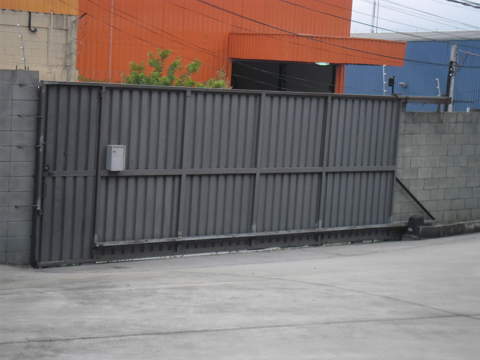 Galpão para alugar em Guarulhos (Cid Jd Cumbica), 6 banheiros, 10 vagas, 930 m2 de área útil, código 181-2195 (15/21)