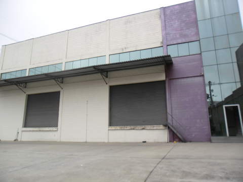 Galpão para alugar em Guarulhos (Cid Jd Cumbica), 6 banheiros, 10 vagas, 930 m2 de área útil, código 181-2195 (17/21)