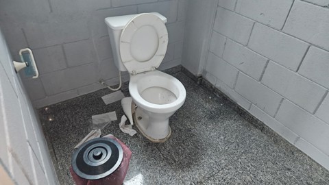 Galpão para alugar em Guarulhos com 6 banheiros, 10 vagas, 930 m2 de área útil, código 181-2195 (55/62)