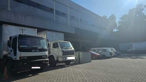 Galpão para alugar em Guarulhos (Bonsucesso), 10 banheiros, 20 vagas, 3.400 m2 de área útil, código 181-2198 (49/59)