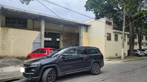 Galpão para alugar em Guarulhos (Cid Ind Sat de São Paulo - Cumbica), 6 banheiros, 4 vagas, 1.375 m2 de área útil, código 181-2200 (2/30)