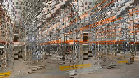 Galpão para alugar em Guarulhos (Cid Ind Sat de São Paulo - Cumbica), 10 banheiros, 30 vagas, 12.500 m2 de área útil, código 181-2202 (27/65)