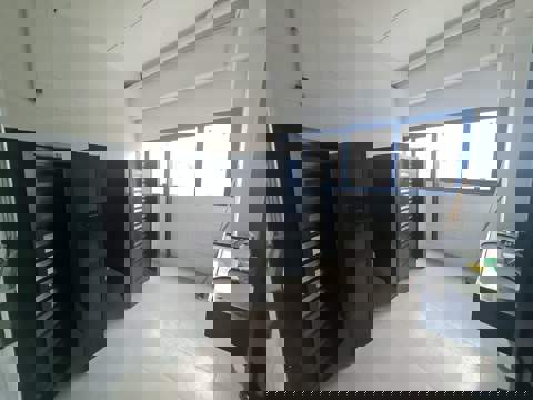 Galpão para alugar em Arujá (Bairro Do Portão), 5 banheiros, 10 vagas, 930 m2 de área útil, código 181-2204 (6/27)