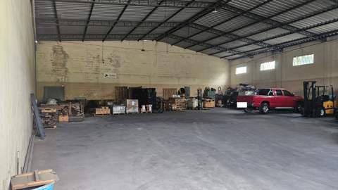 Galpão para alugar em Guarulhos (Jd Pres Dutra), 2 banheiros, 5 vagas, 500 m2 de área útil, código 181-2205 (5/13)