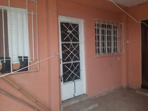 Casa para alugar em Guarulhos (Jd Pres Dutra), 4 dormitórios, 3 suites, 5 banheiros, 1 vaga, 120 m2 de área útil, código 181-2206 (13/15)
