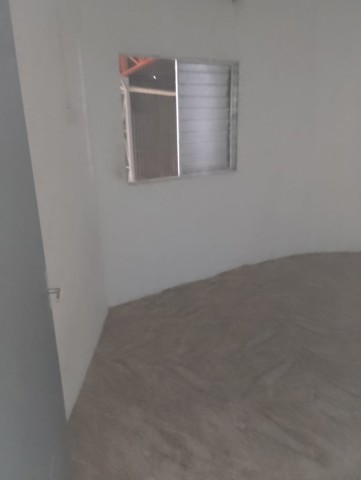 Galpão para alugar em Guarulhos (Cid Ind Sat de São Paulo - Cumbica), 4 banheiros, 6 vagas, 435 m2 de área útil, código 181-2207 (15/18)