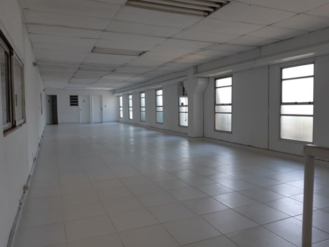 Galpão para alugar em Guarulhos (V São Rafael - Itapegica), 4 banheiros, 10 vagas, 1.924 m2 de área útil, código 181-2209 (28/28)
