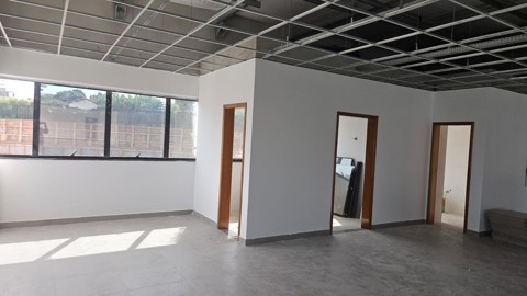 Galpão para alugar em Guarulhos (Jd Fátima - Bonsucesso), 8 banheiros, 10 vagas, 6.000 m2 de área útil, código 181-2211 (8/44)