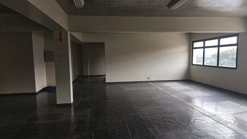 Galpão em Arujá (Centro Ind), 8 banheiros, 10 vagas, 2.500 m2 de área útil, código 181-2213 (14/58)