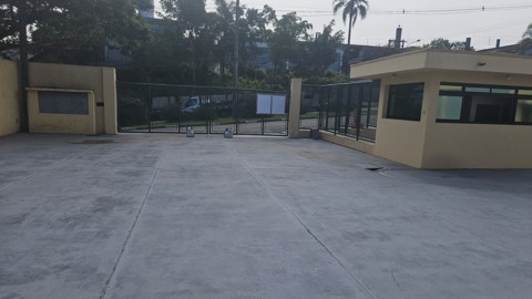 Galpão em Arujá (Centro Ind), 8 banheiros, 10 vagas, 2.500 m2 de área útil, código 181-2213 (17/58)