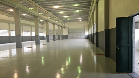 Galpão em Arujá (Centro Ind), 8 banheiros, 10 vagas, 2.500 m2 de área útil, código 181-2213 (22/58)