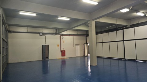 Galpão em Arujá (Centro Ind), 8 banheiros, 10 vagas, 2.500 m2 de área útil, código 181-2213 (43/58)