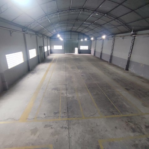Galpão para alugar em Guarulhos (Jd Pres Dutra), 4 banheiros, 6 vagas, 750 m2 de área útil, código 181-2215 (17/22)