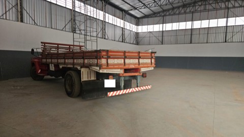 Galpão para alugar em Arujá com 5 banheiros, 8 vagas, 750 m2 de área útil, código 181-2216 (2/26)