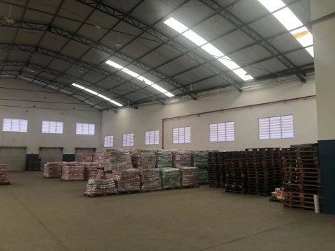 Galpão à venda em Guarulhos (Jd Cumbica), 6 banheiros, 15 vagas, 1.600 m2 de área útil, código 181-2218 (8/11)