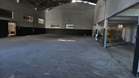 Galpão para alugar em Guarulhos com 4 banheiros, 4 vagas, 803 m2 de área útil, código 181-2220 (10/26)