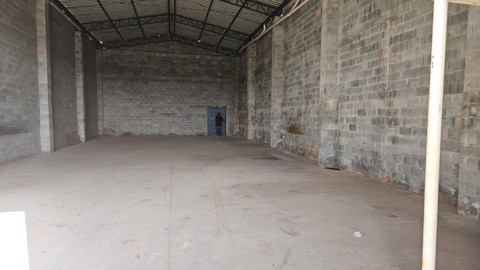 Galpão para alugar em Guarulhos com 2 banheiros, 4 vagas, 200 m2 de área útil, código 181-2224 (9/16)