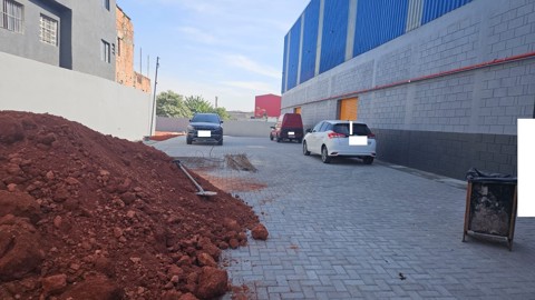 Galpão para alugar em Guarulhos com 6 banheiros, 10 vagas, 1.527 m2 de área útil, código 181-2228 (11/36)